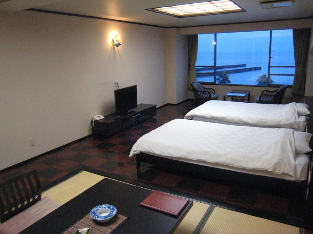 Utsumionsen Ichizu Hotell Aichi Exteriör bild